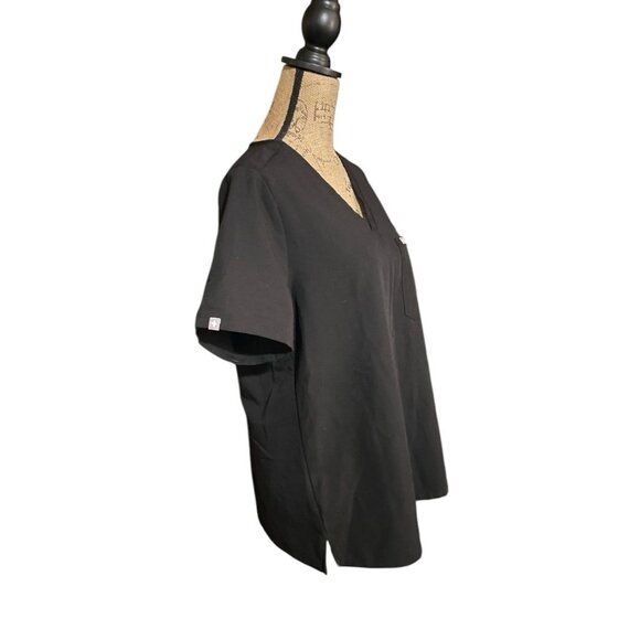 Figs Technical Collection Scrub‎ Top - Picture 3 of 6